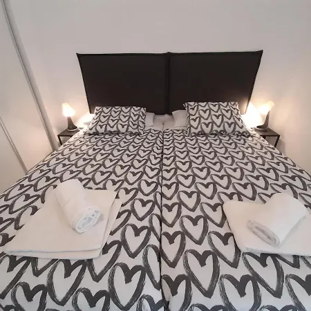 Playa Los Cristianos Deluxe * 洛斯克里斯蒂亚诺斯